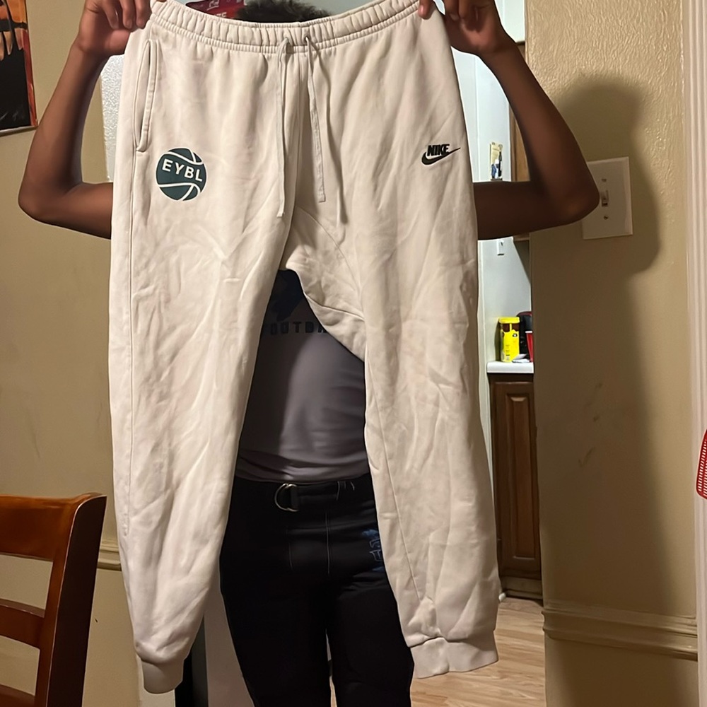 Limited edition 2016 eybl joggers